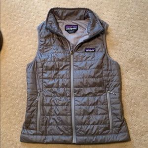 Patagonia vest - women’s size small